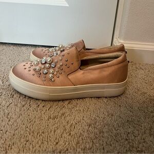 Steve Madden Womens Glamour Pearl Embellished Slip-On Sneakers Shoes Pink 8M